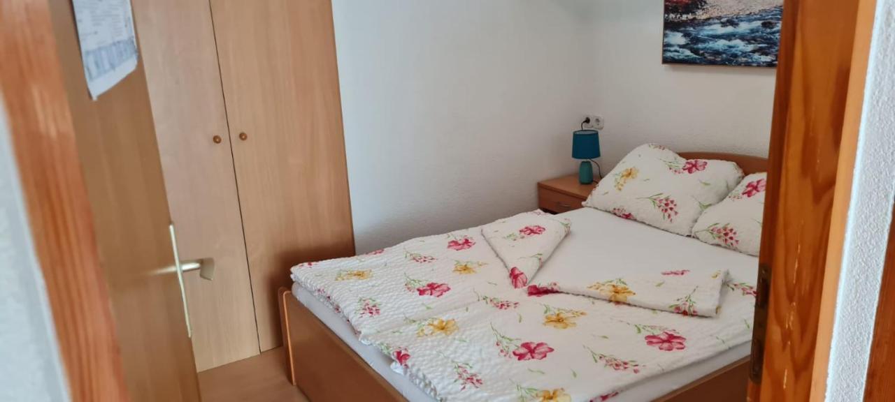 Apartman Lucija Punat Exteriör bild