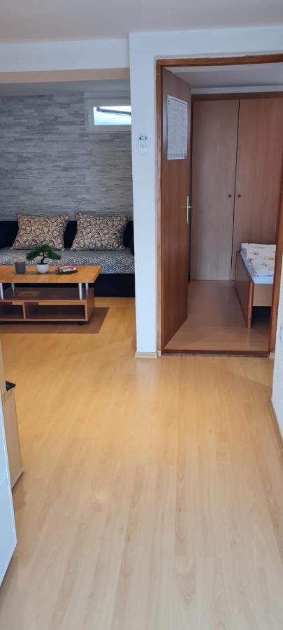 Apartman Lucija Punat Exteriör bild